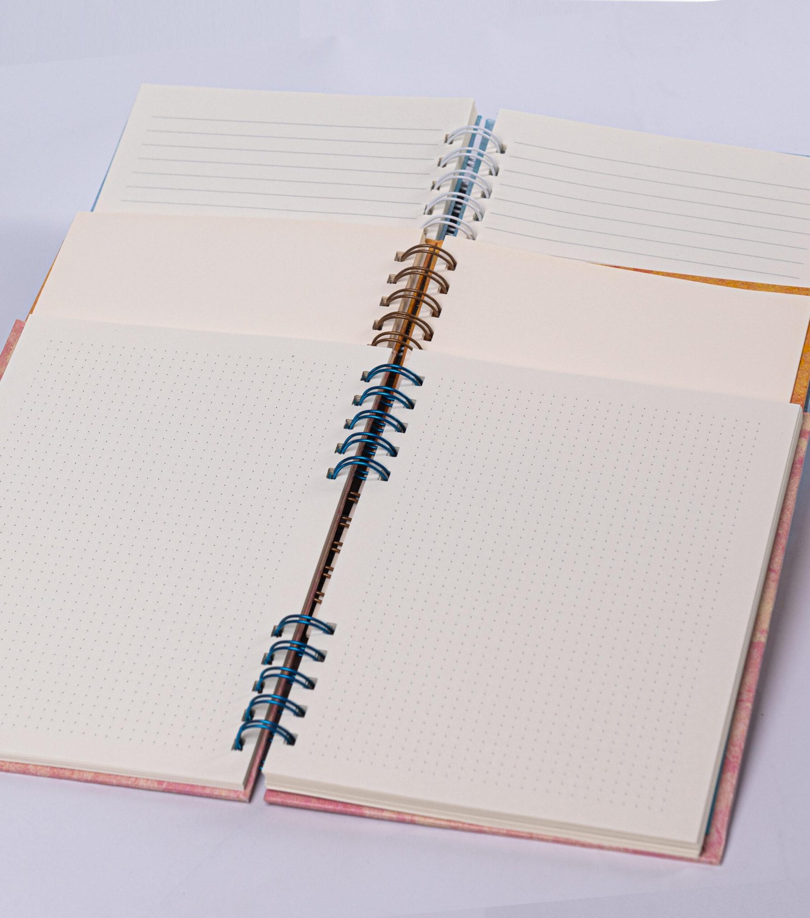 Cuaderno A4 Texturizado color verde - Image 8